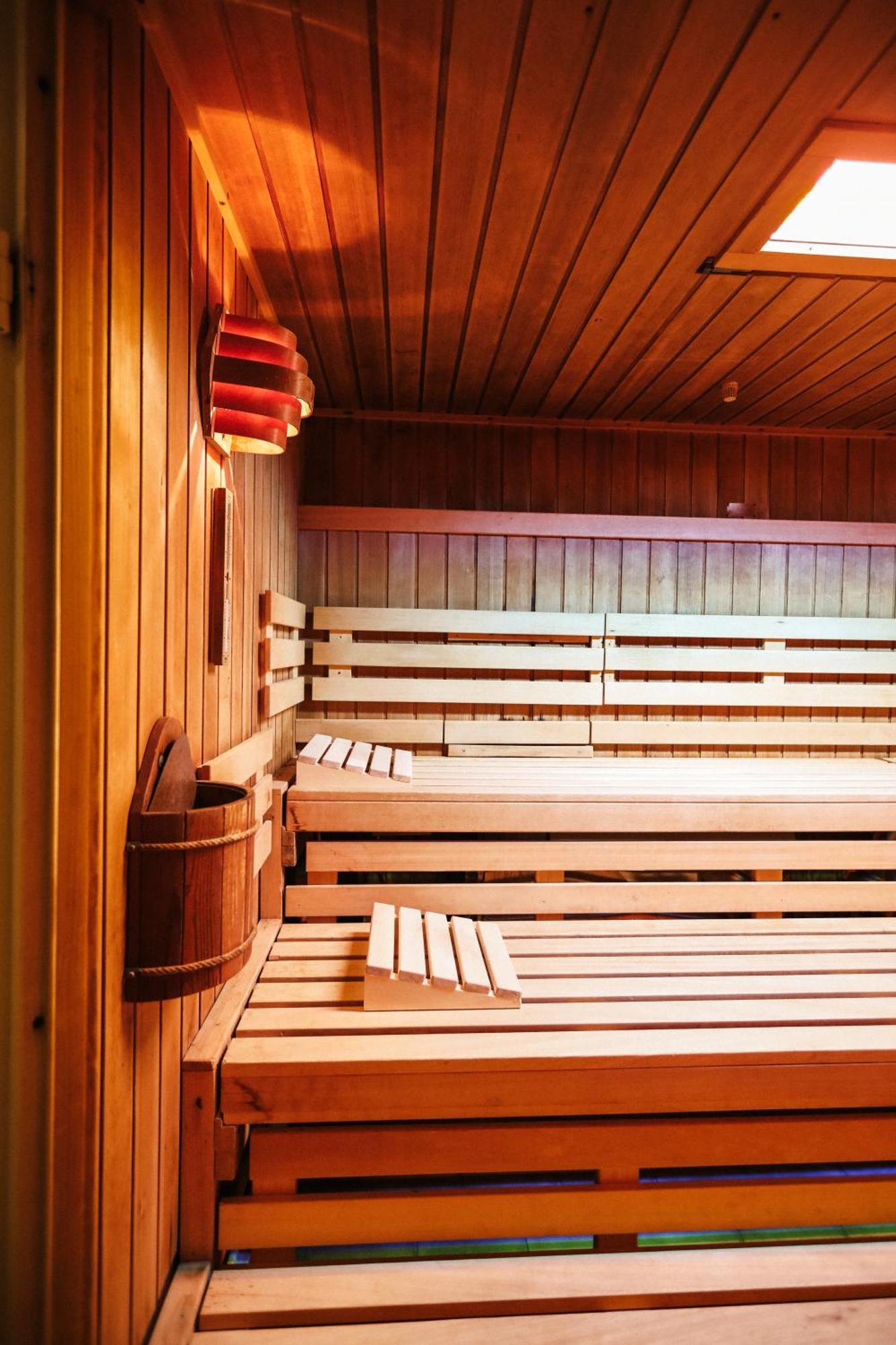 בראונלאגה Terrassenhaus Im Harz, Pool, Sauna, Wlan מראה חיצוני תמונה